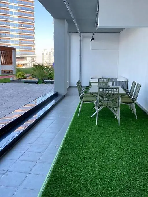 Apartment Near To Downtown With Pool View Dubai United Arab Emirates